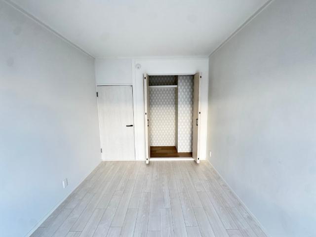 大屋町ハイツ 収納