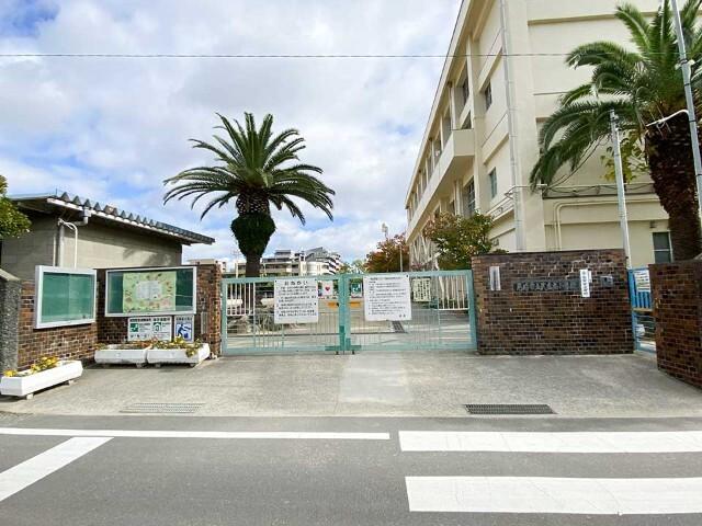 尼崎市立武庫庄小学校：906m