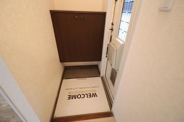 サンモールおゆみ野　Ａ（102） 玄関