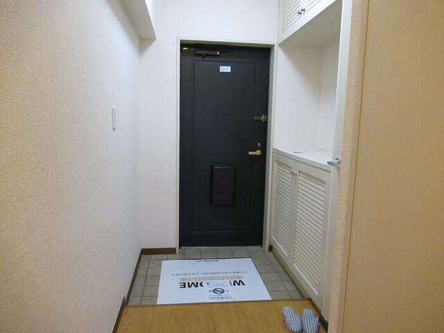 アーバンエクセル蘇我（403） 玄関