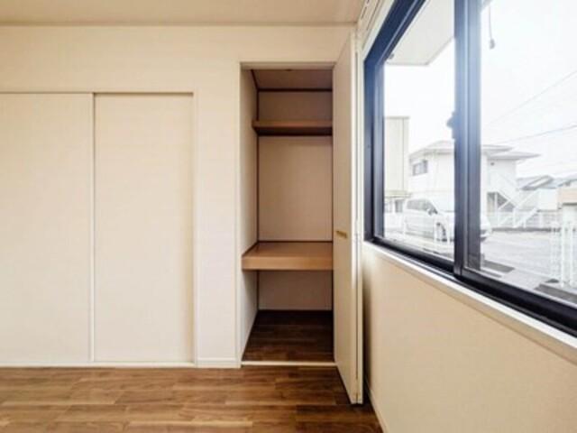 メゾンクレール　参番館（101） 収納