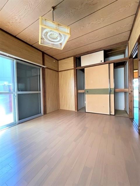 姉崎台上貸家（１） 収納