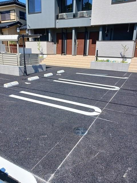 サンリット（201） 駐車場