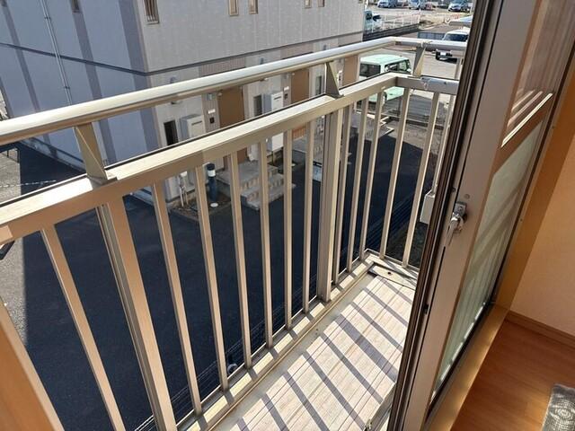 グレイス浜野　Ａ（102） バルコニー