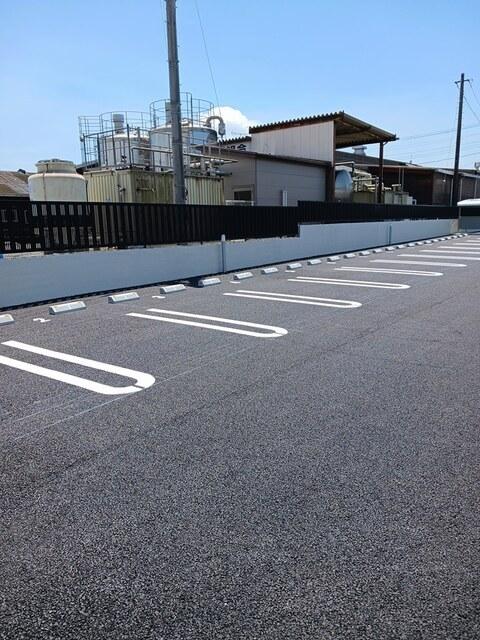 エクセレント　アークⅠ（102） 駐車場
