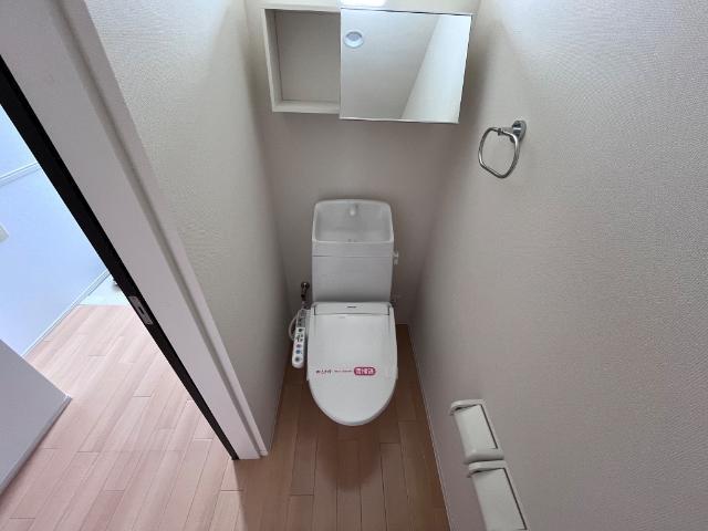 ユニヴァリィ　ノースエイト 部屋画像