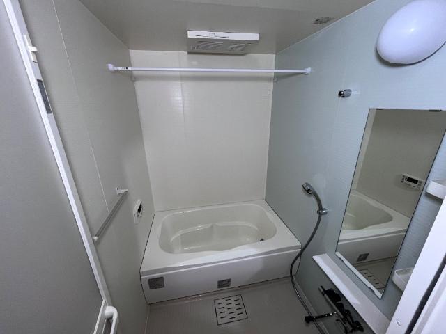ユニヴァリィ　ノースエイト 部屋画像
