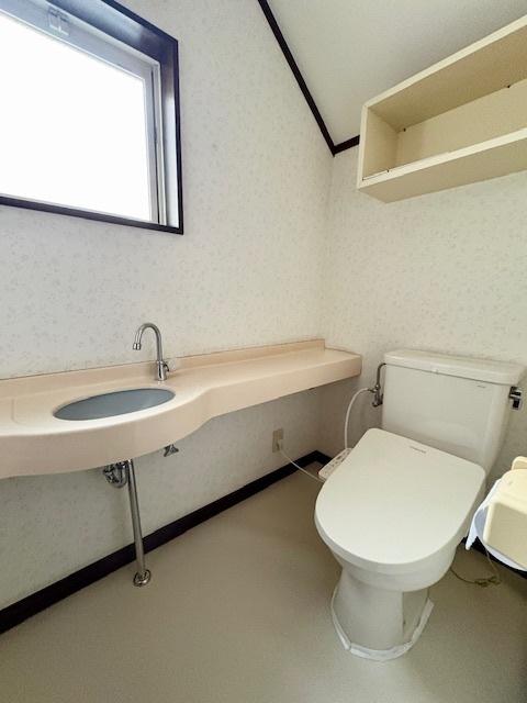 内田貸戸建 トイレ