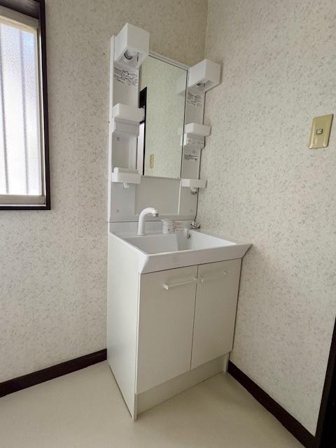 内田貸戸建 洗面