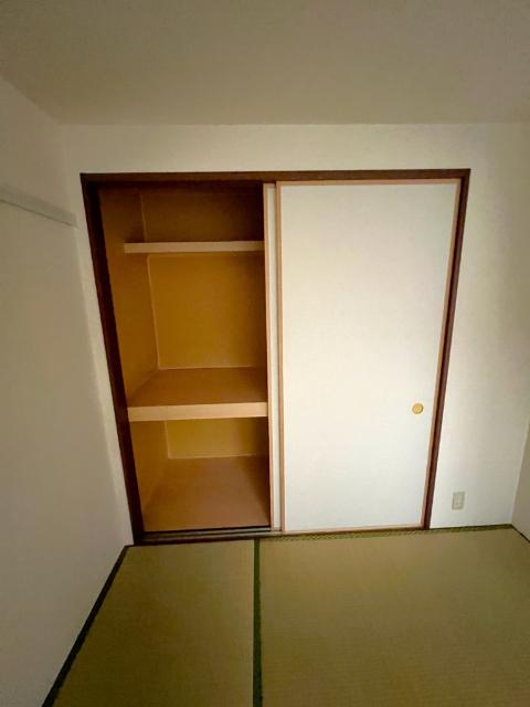 市原市椎津アパート 収納