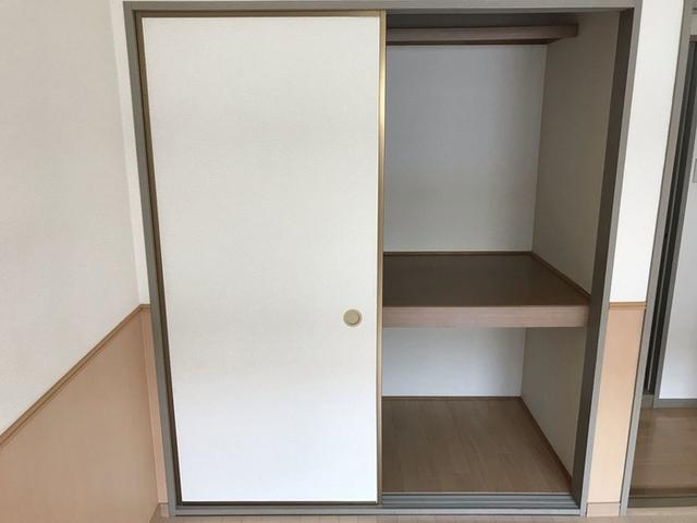ランドウィン　六番館（106） 収納
