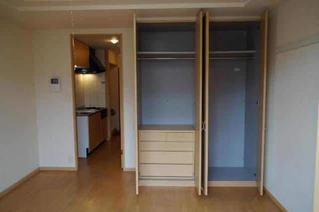 スモールウィン 部屋画像