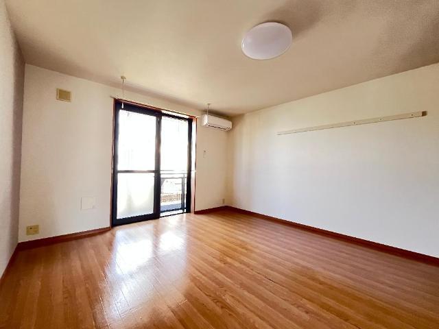 Ｐｕｒｅ　Ｈｏｕｓｅ 部屋画像