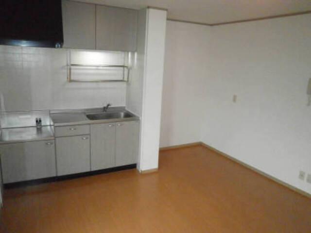 メゾンドォ渕谷　ＡＢ（B203） 部屋画像