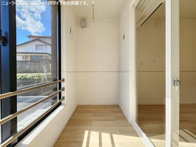 アイリス（103） 室内