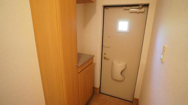 グランシエルⅠ（103） 玄関