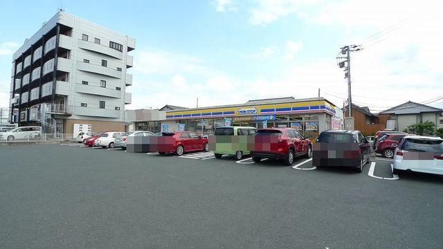 ミニストップ木更津朝日店：800m