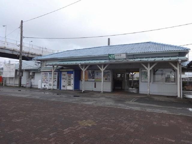 内房線青堀駅：750m