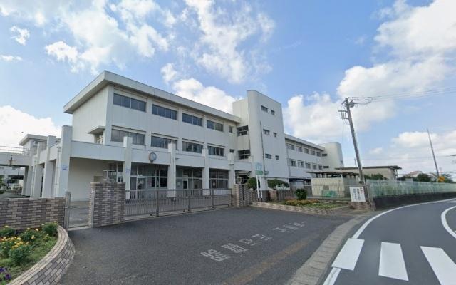 千葉県立京葉高校：2310m