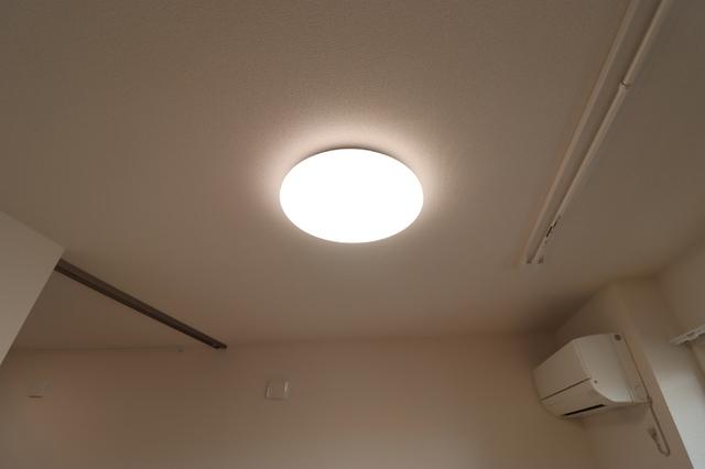 アヴァンスコート壱番館（102） 部屋画像