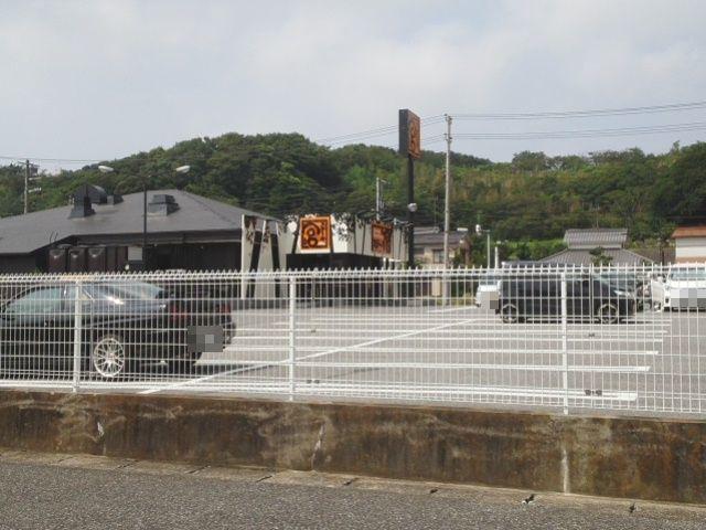 ステーキ宮木更津店：100m
