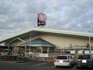 コメリハード＆グリーン青柳店：702m