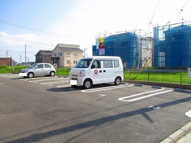 Ｌａ　Ｍｅｒ　ＫＡＮＥＤＡ（107） 駐車場