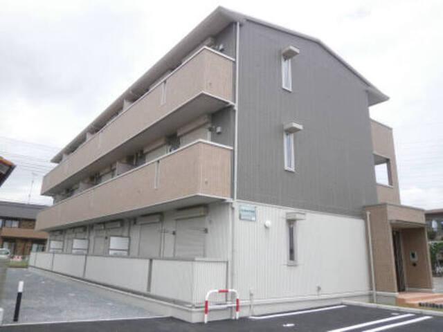 ロイヤルプラザ（103） 外観