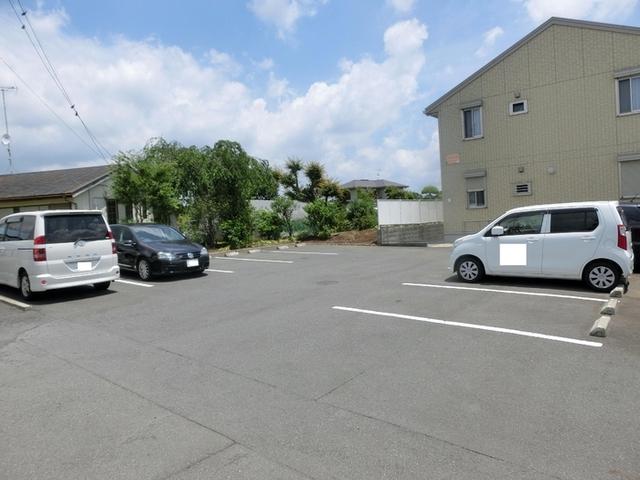 サンアベニューⅢ（203） 駐車場
