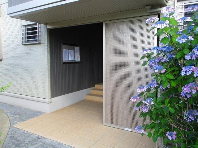 メルヴェイユ　A（102） エントランス