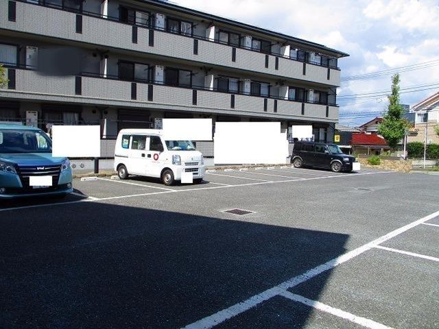 フォレストヒルズ　Ｄ（203） 駐車場