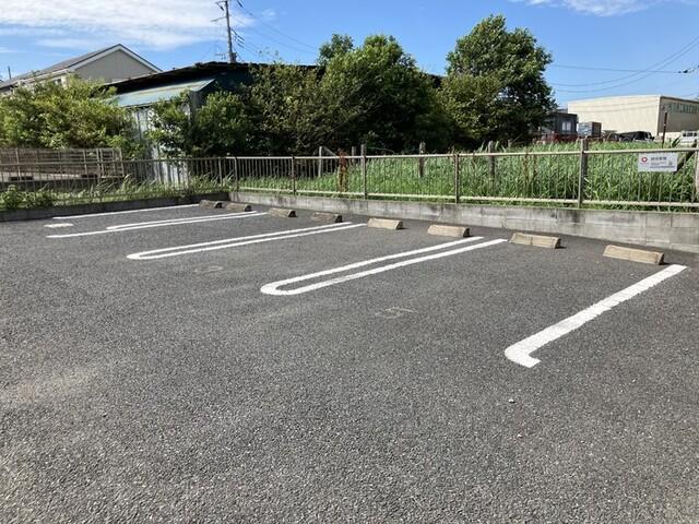 メゾン　あい・あこ　あこ（102） 駐車場