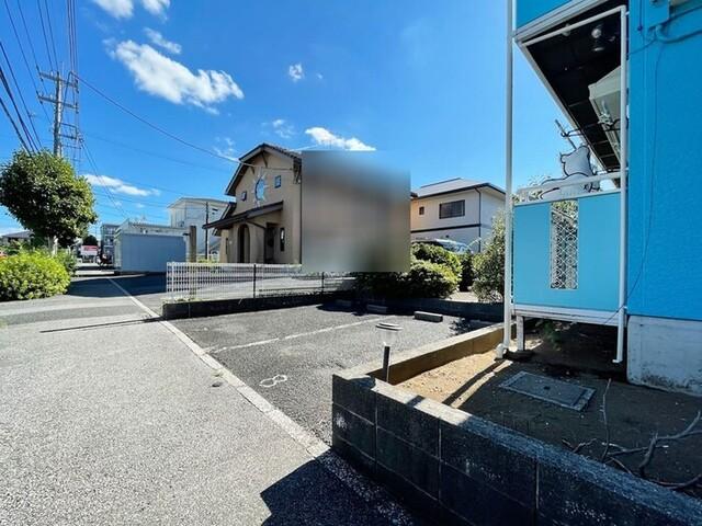 エミーハイツ（202） 駐車場