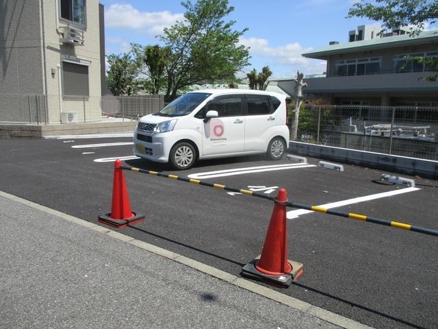 La Crece T（203） 駐車場