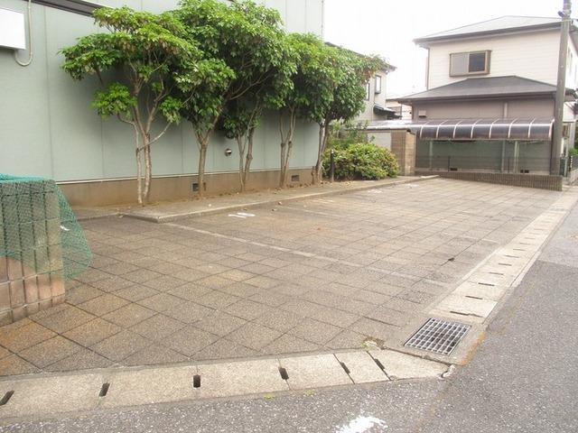 エクレール五井西　ＣＤＥ（D201） 駐車場