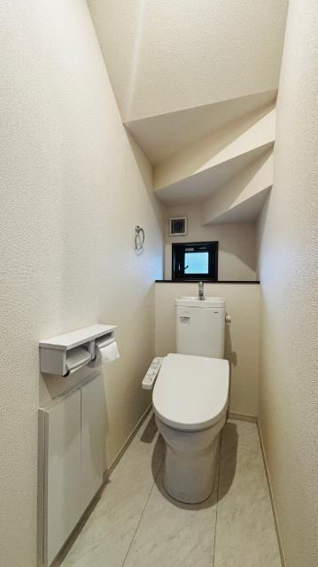 牛久売戸建て トイレ