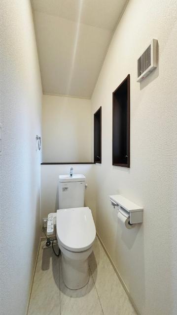 牛久売戸建て トイレ