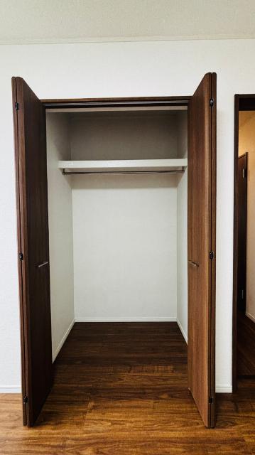 牛久売戸建て 収納