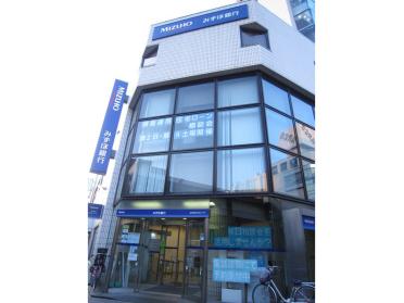 みずほ銀行津田沼支店：213m