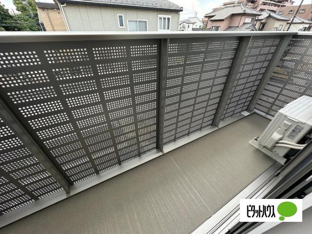 テラス丘の上C（202） バルコニー