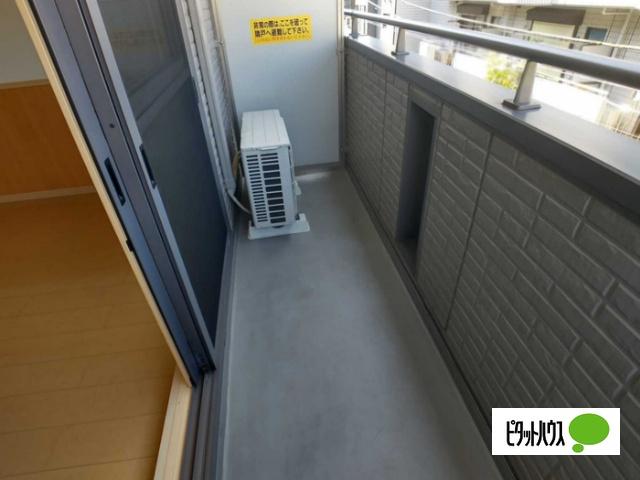 Sun Heights（307） バルコニー