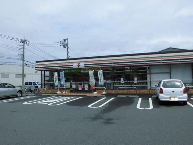 セブンイレブン八千代工業団地入口店：511m