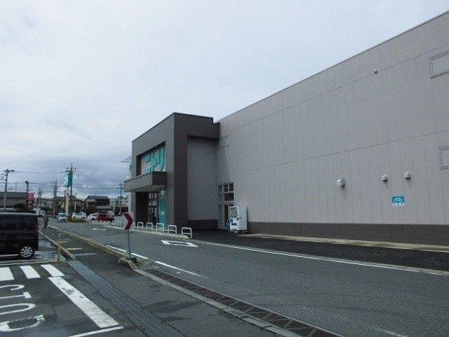 ニトリ八千代店：317m