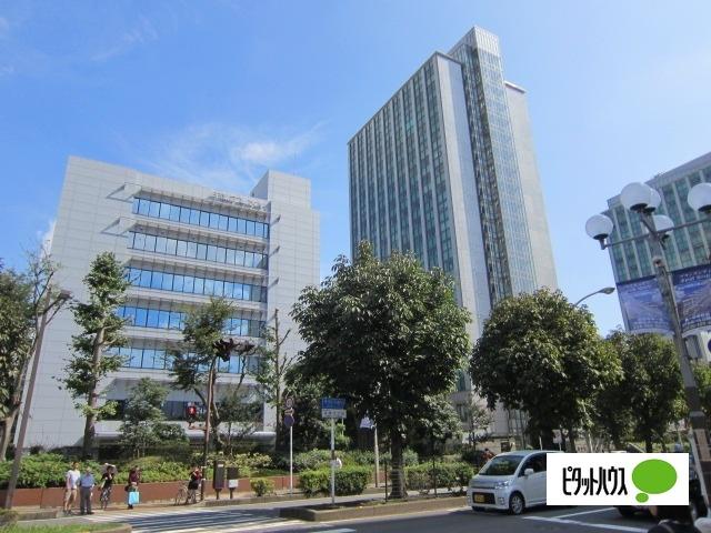 私立千葉工業大学：877m