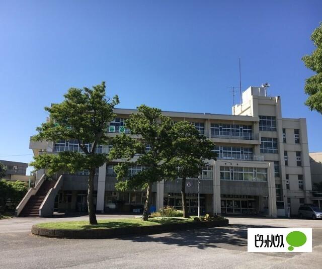 習志野市立香澄小学校：232m