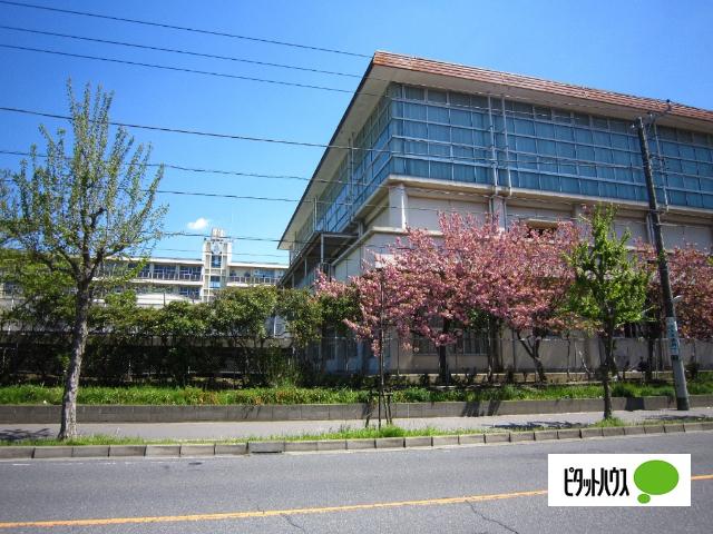 習志野市立第五中学校：362m