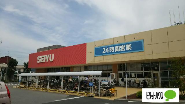 西友薬円台店：271m