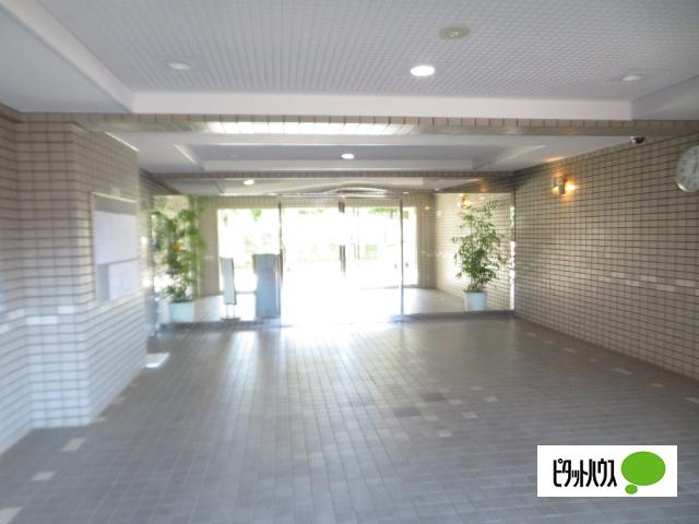 ファミール津田沼 エントランス