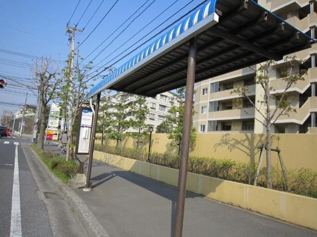 アデニウム津田沼 前面道路含む現地写真