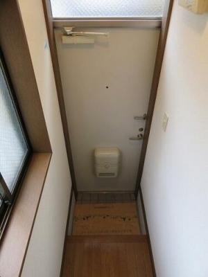 サンシャイン西蒲田（201） 玄関